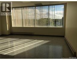 275 Main Street, photo 24