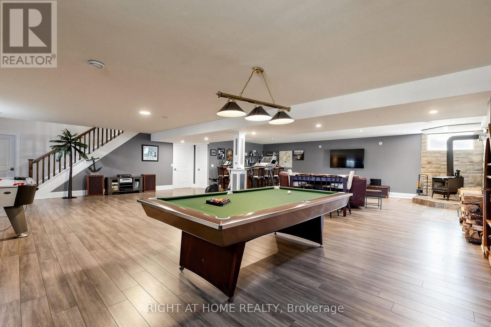 48 RIDGE AVENUE - 25