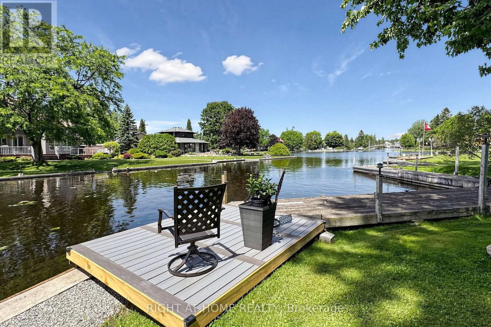 48 RIDGE AVENUE - 6