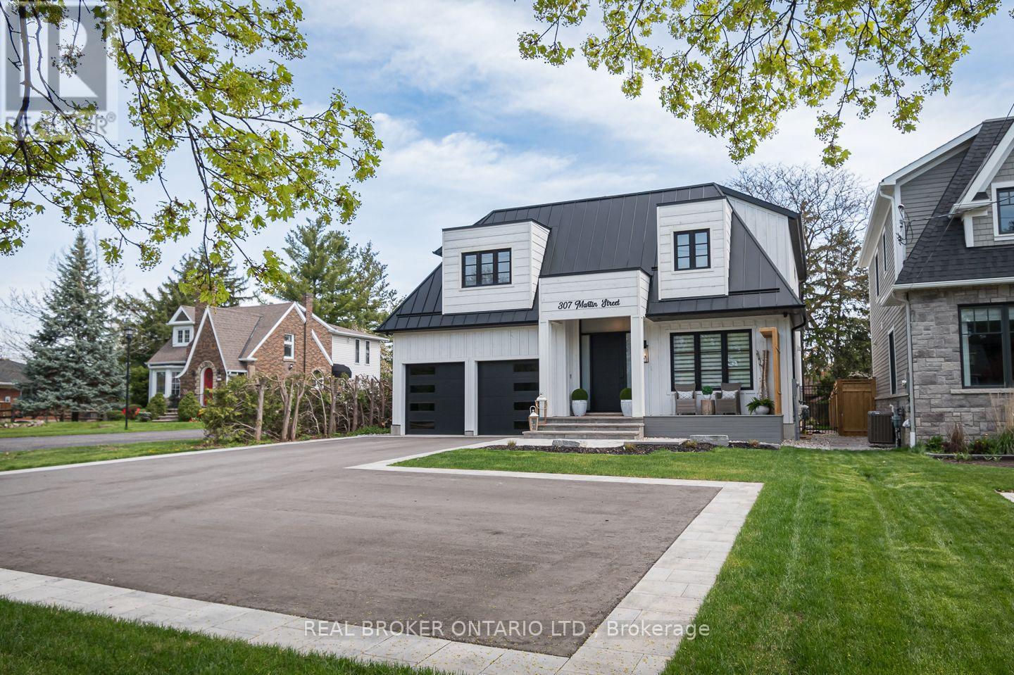 307 MARTIN STREET - 1