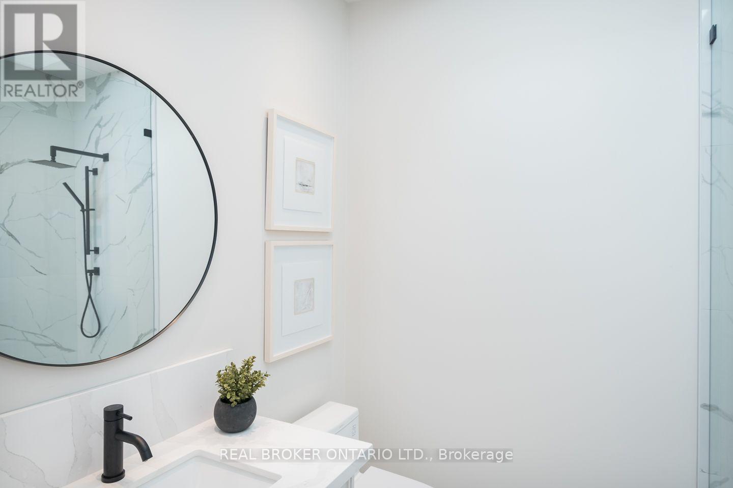 307 MARTIN STREET - 26