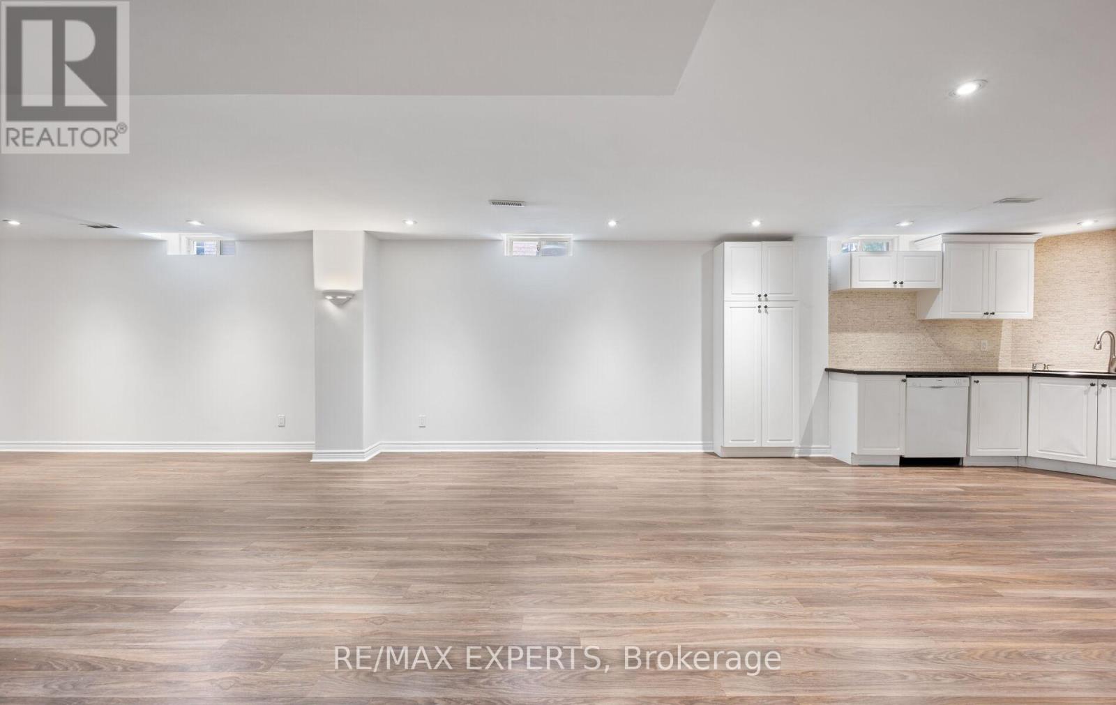 214 WATERBURY STREET - Image 36