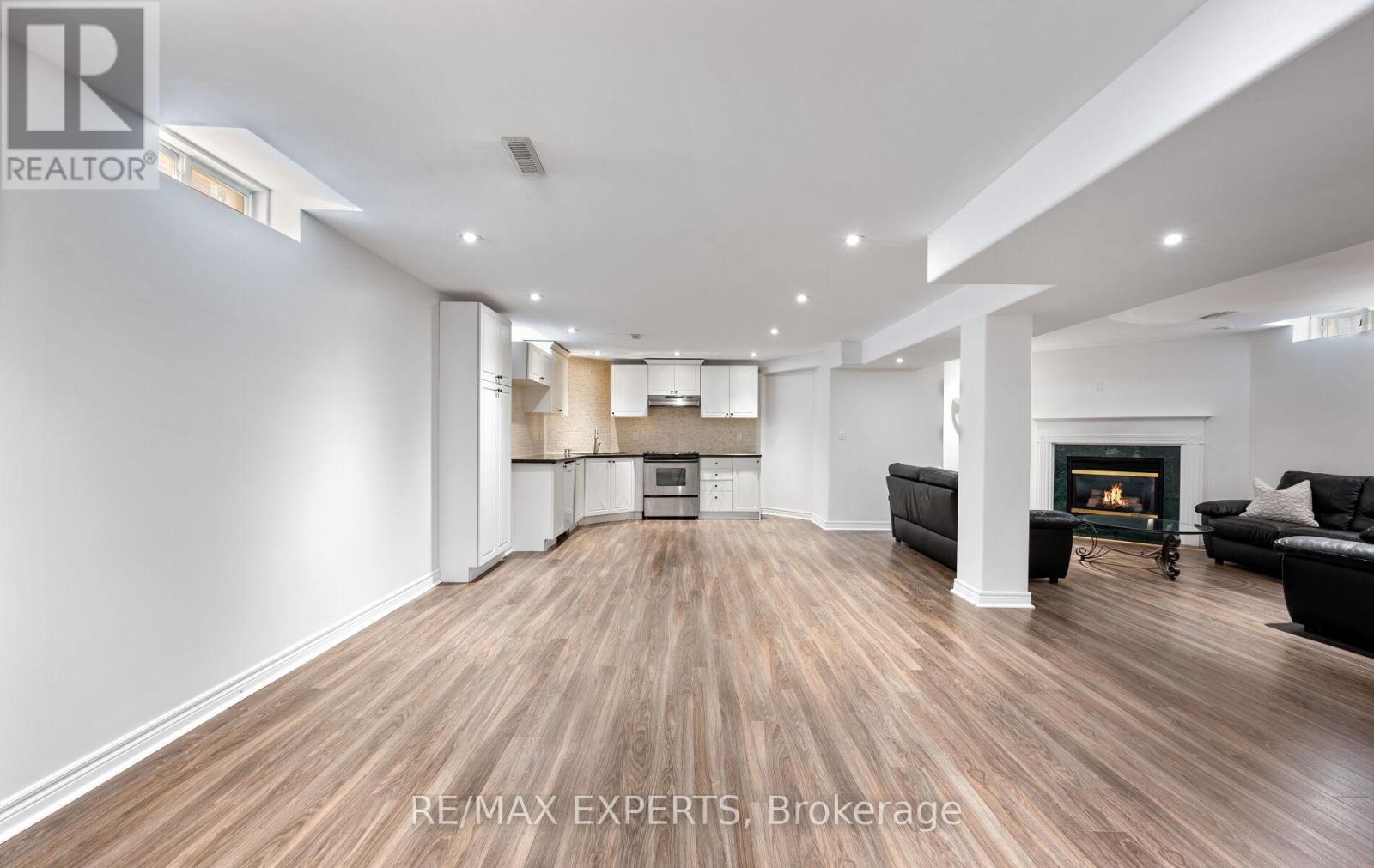214 WATERBURY STREET - Image 37