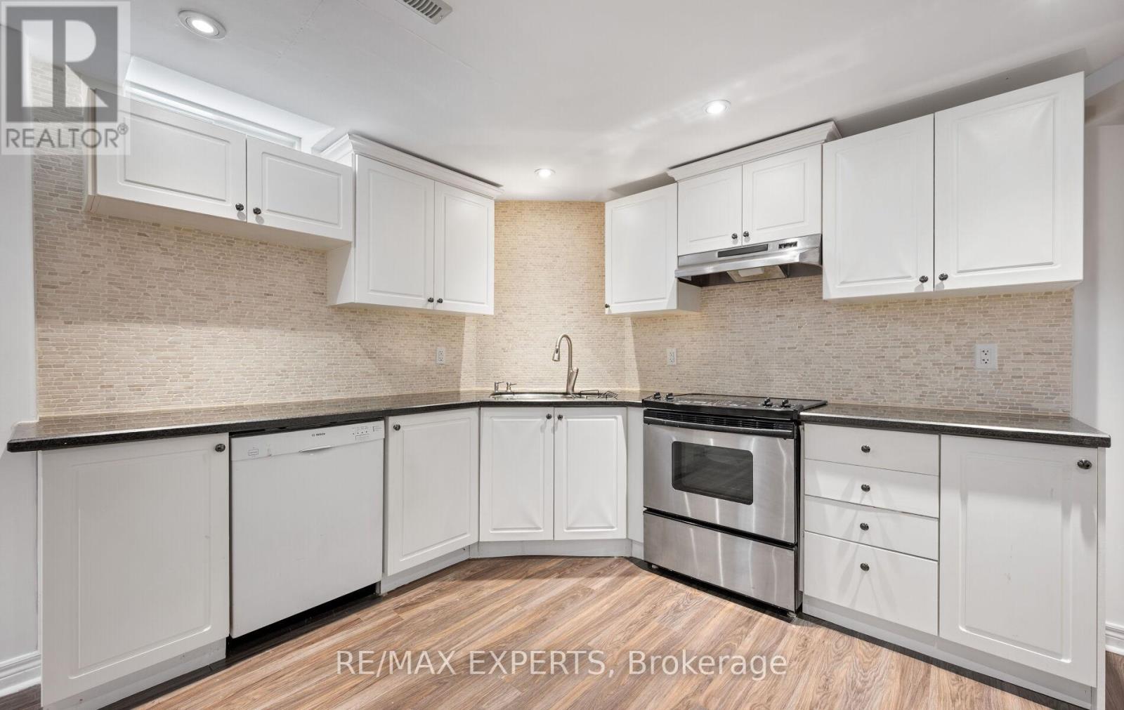 214 WATERBURY STREET - Image 39