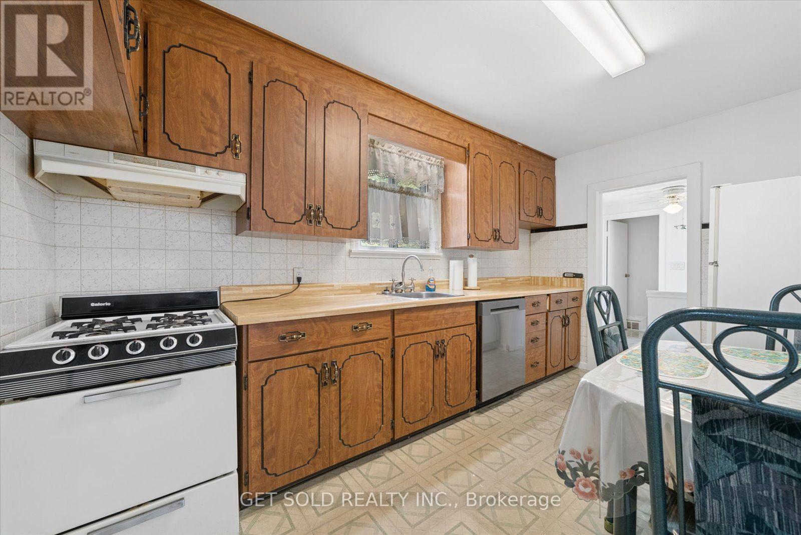 101 SEVENTEENTH STREET - 10