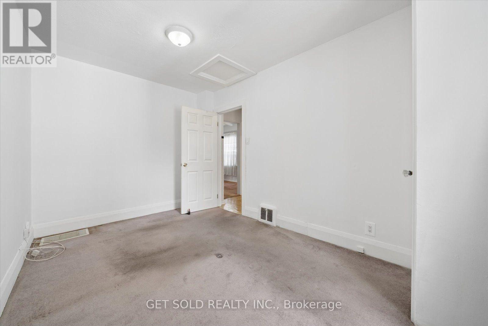 101 SEVENTEENTH STREET - 13