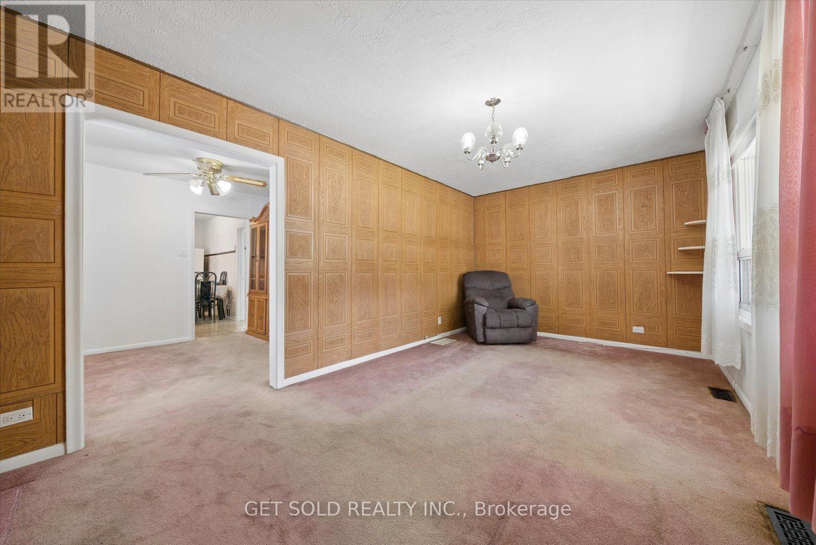 101 SEVENTEENTH STREET - 6