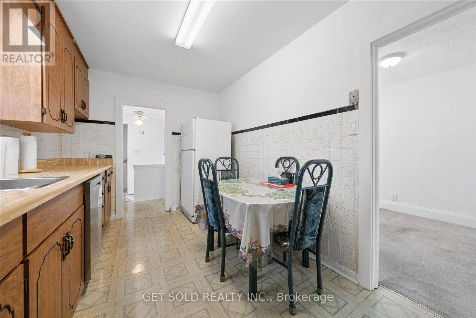 101 SEVENTEENTH STREET - 9