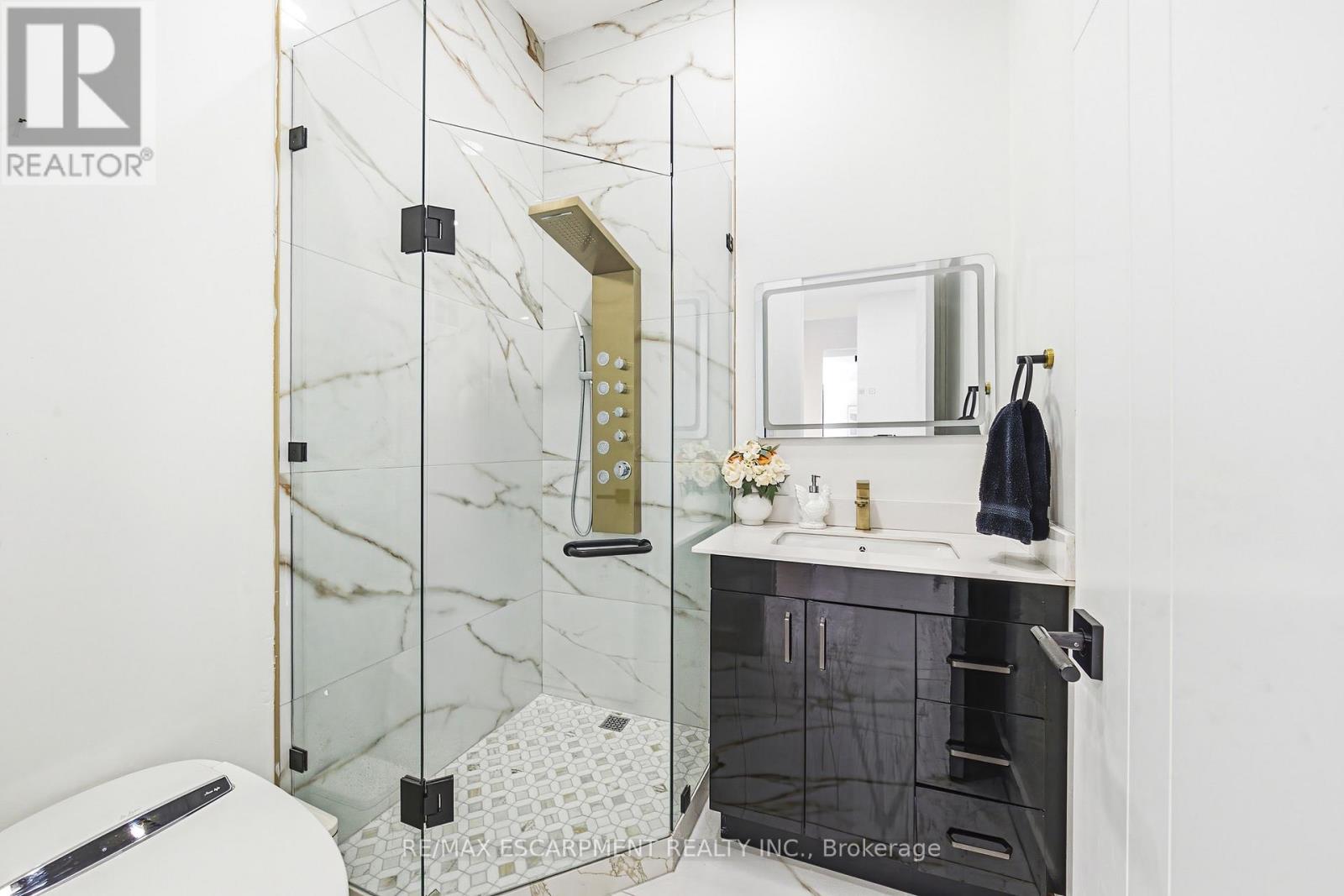4511 GUELPH LINE - 13