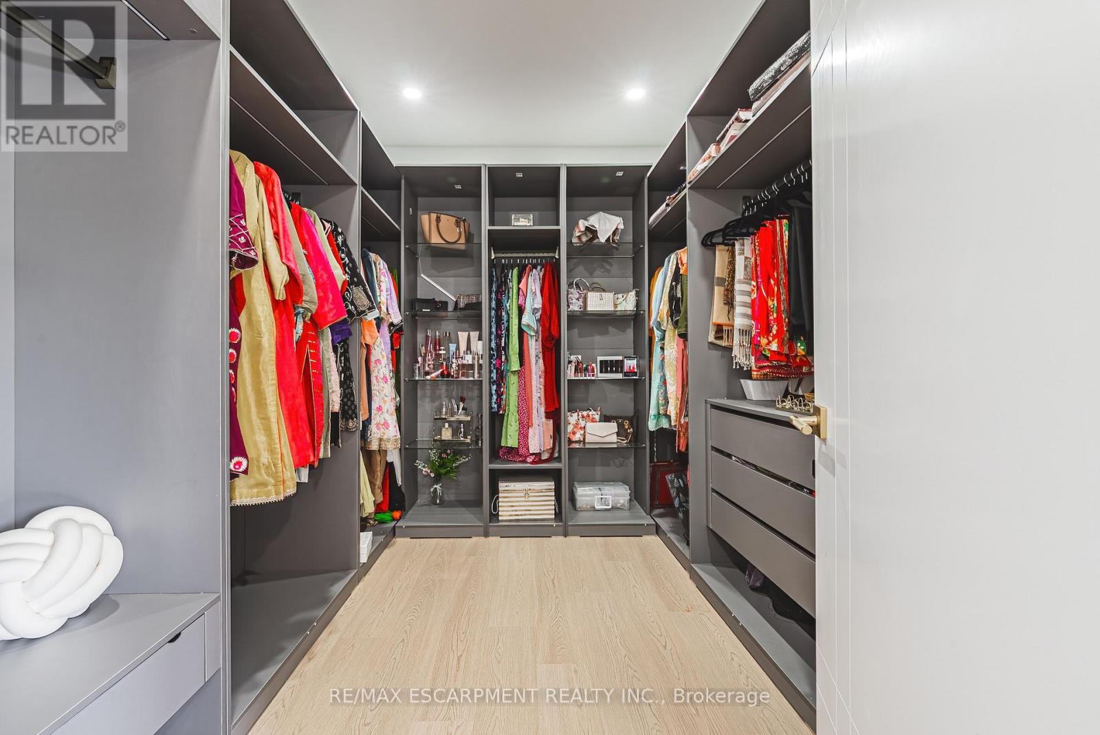 4511 GUELPH LINE - 19