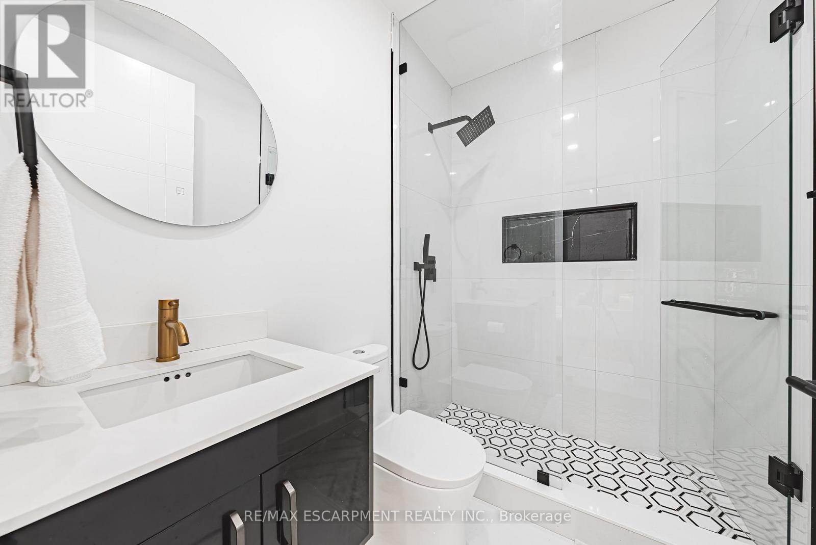 4511 GUELPH LINE - 21