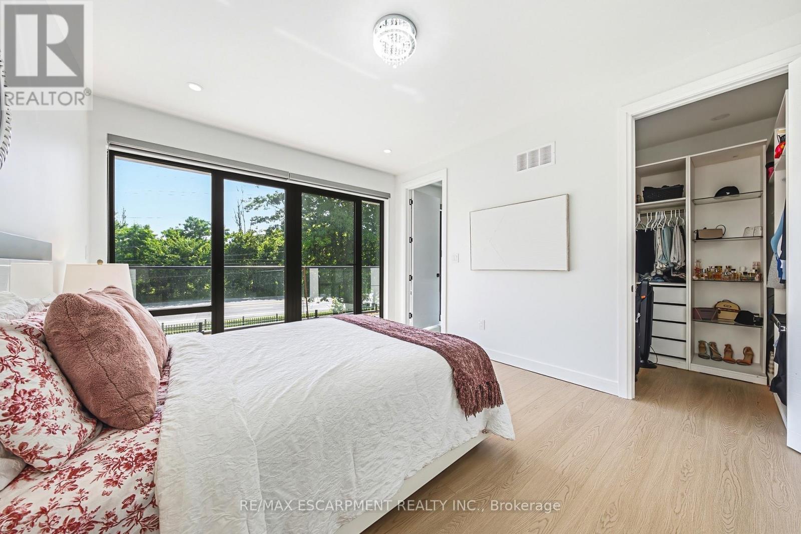 4511 GUELPH LINE - 25
