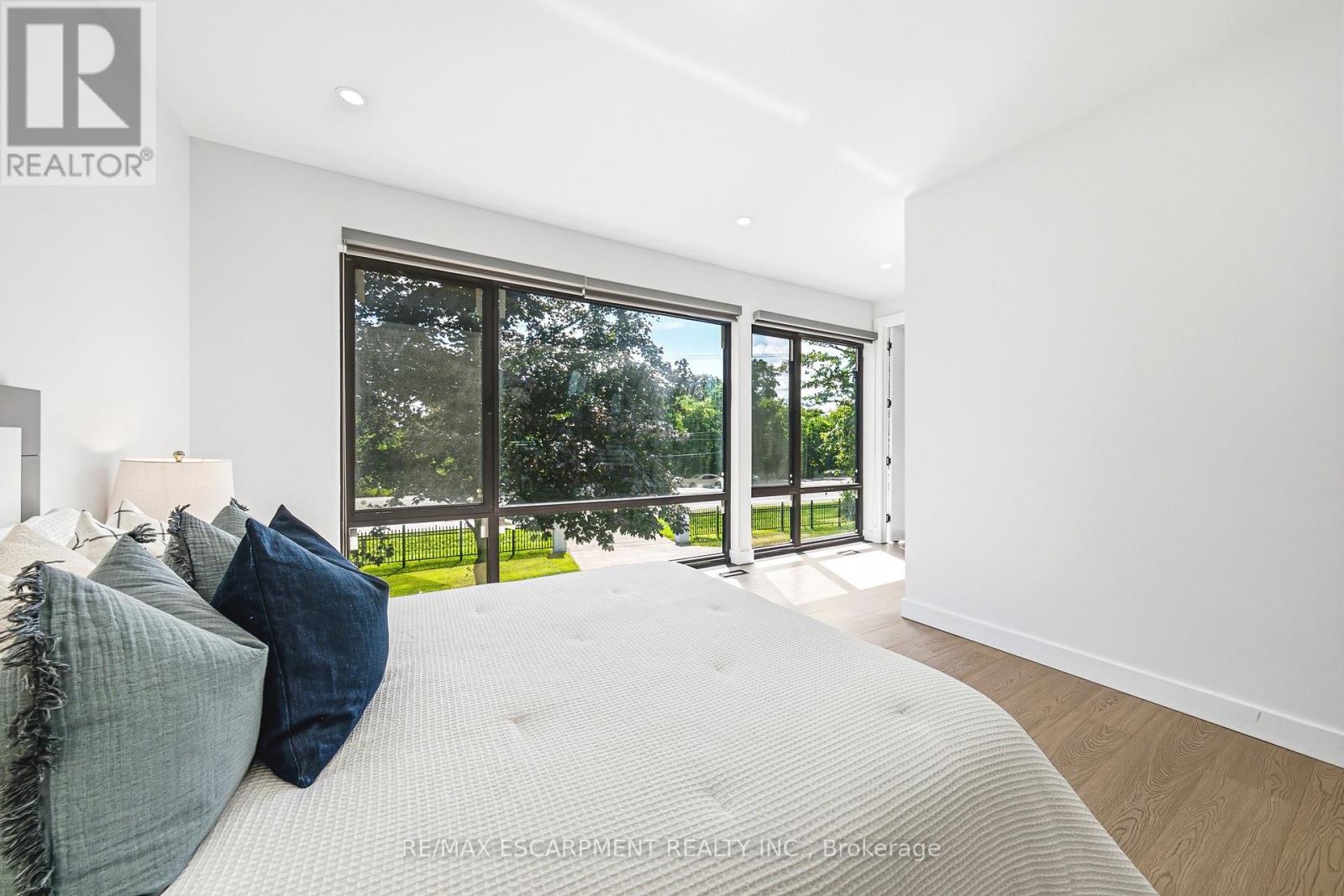 4511 GUELPH LINE - 28