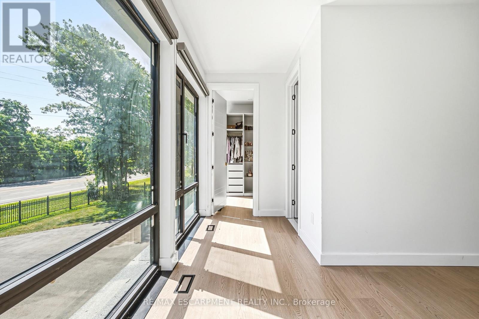 4511 GUELPH LINE - 29