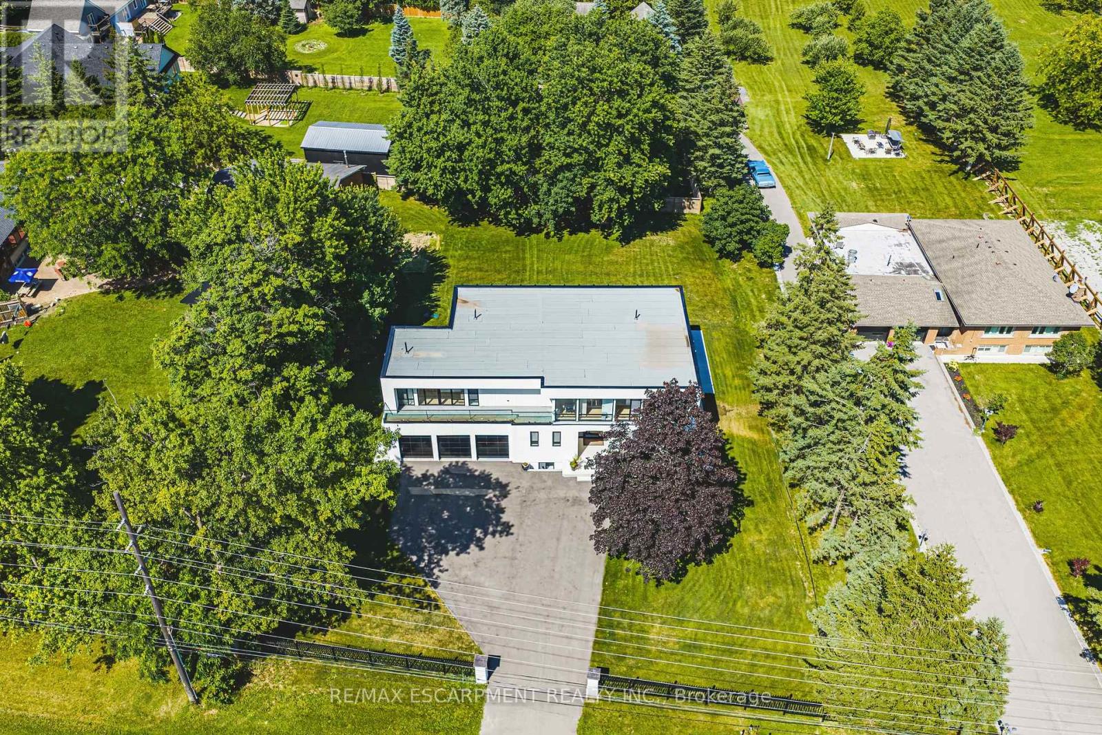 4511 GUELPH LINE - 41