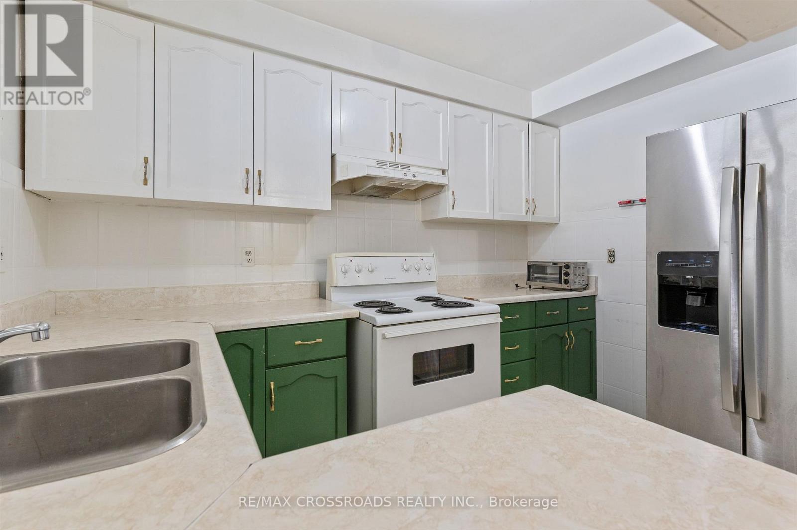 98 WILLOWRIDGE ROAD - 15
