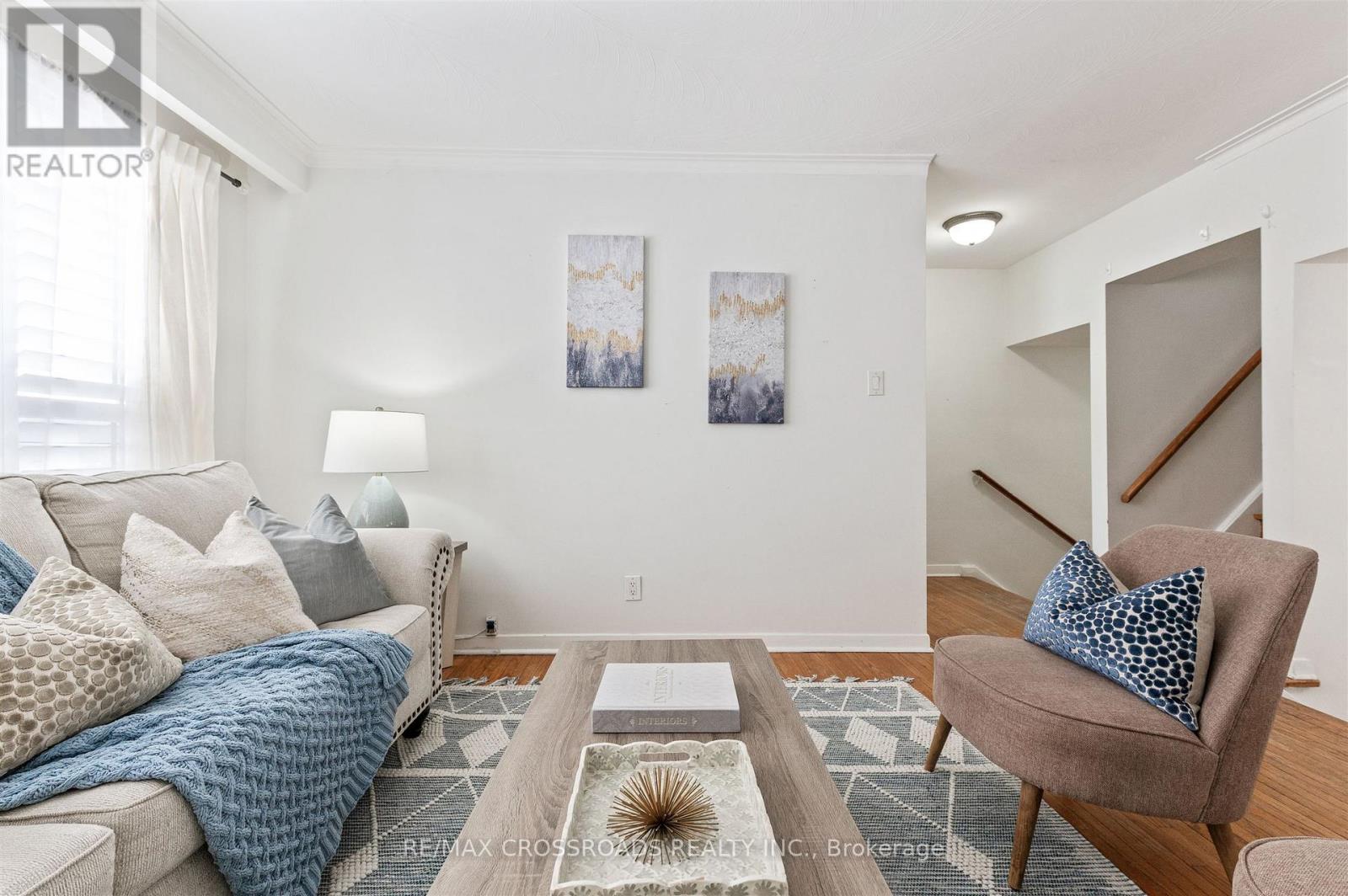 98 WILLOWRIDGE ROAD - 5