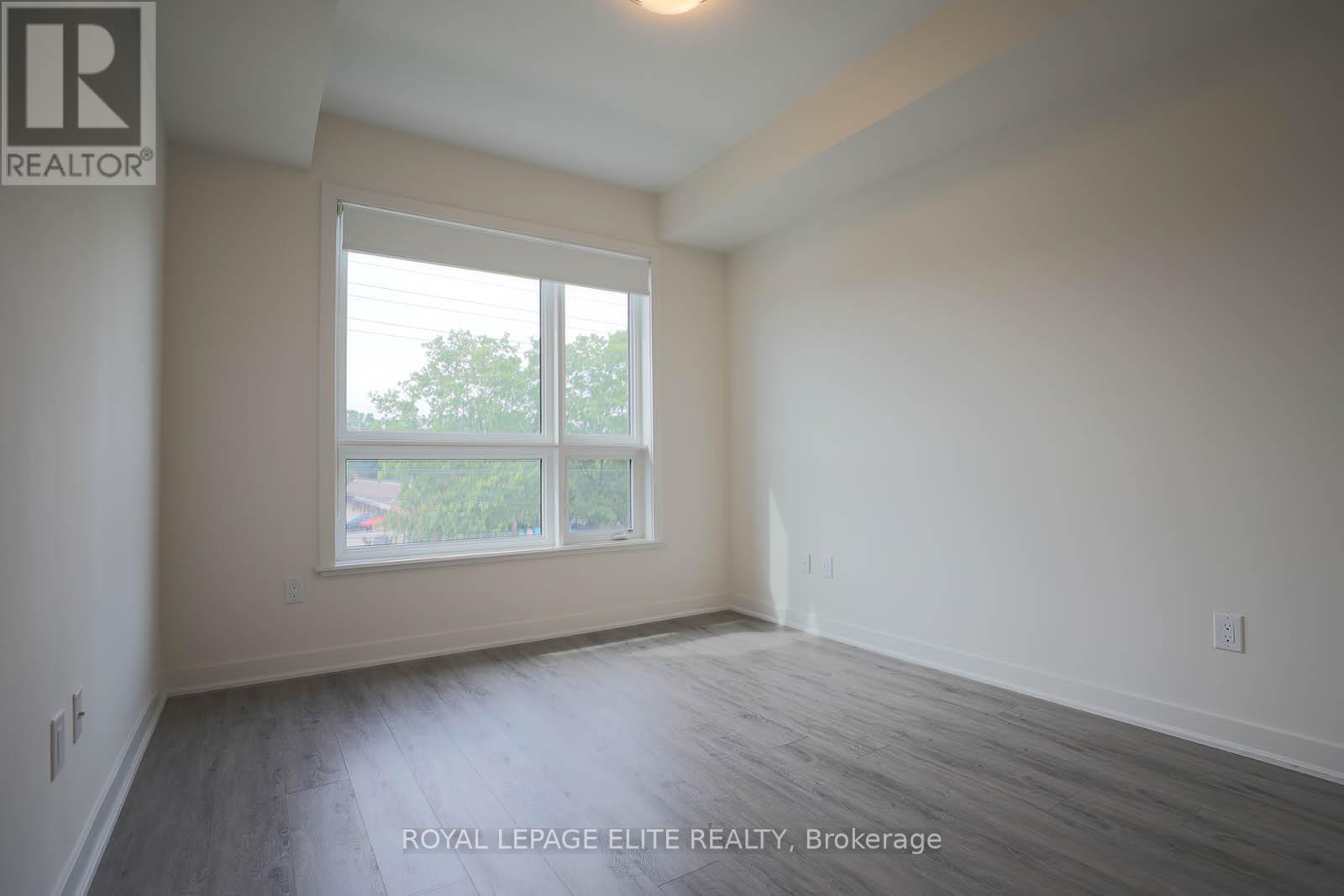 #303 340 PLAINS ROAD E - 10