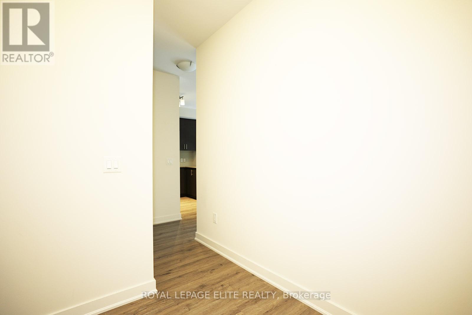 #303 340 PLAINS ROAD E - 24