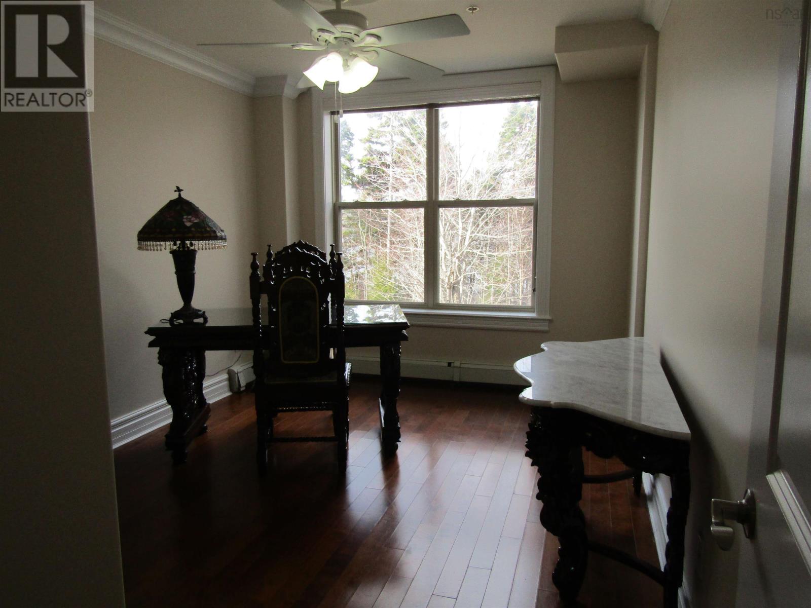 #104 87 Pebblecreek Crescent - 21