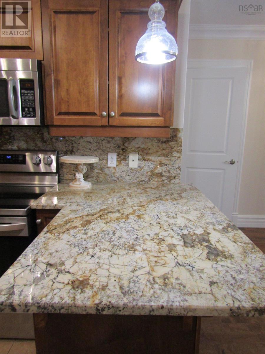 #104 87 Pebblecreek Crescent - 16