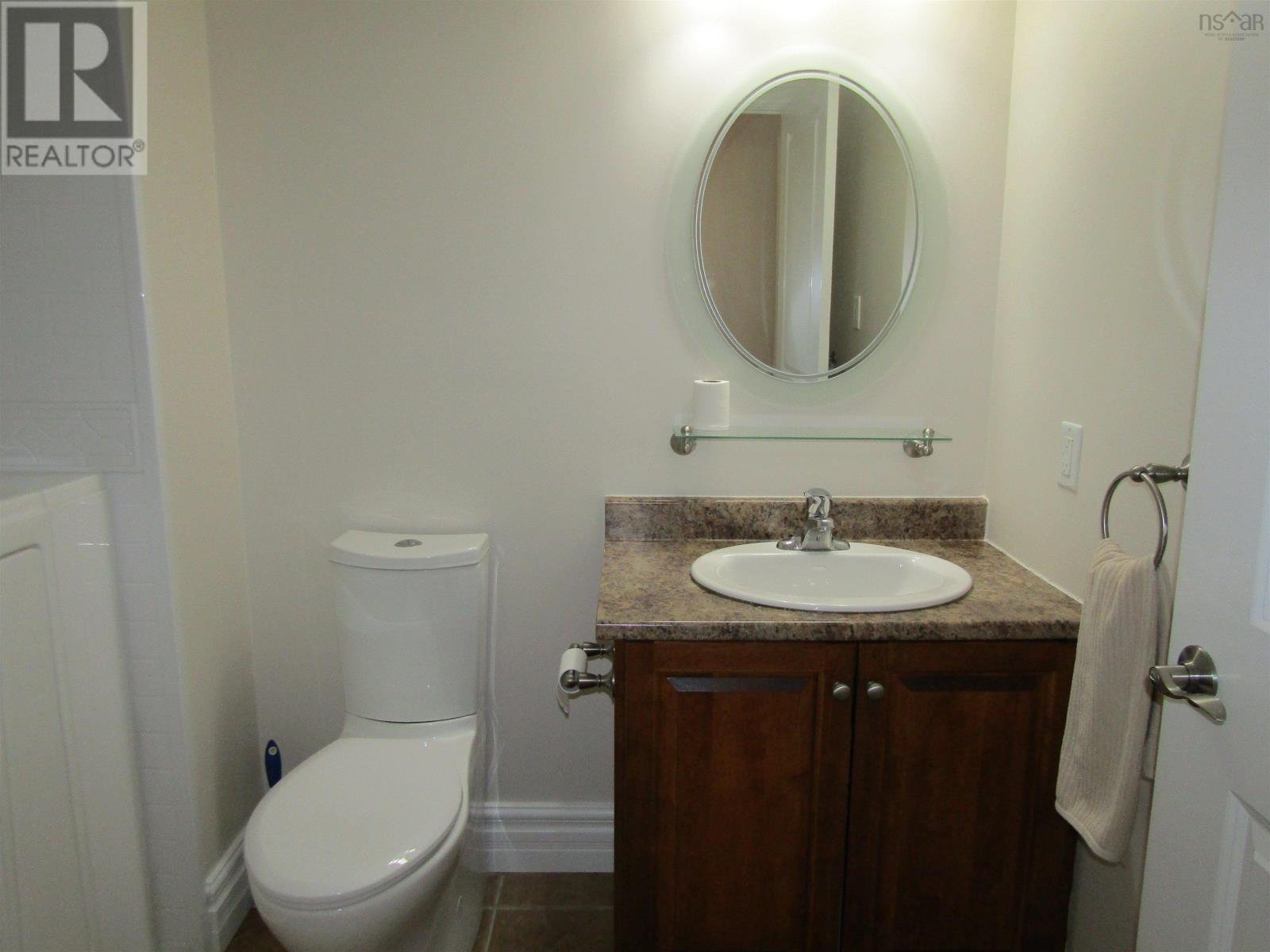 #104 87 Pebblecreek Crescent - 28