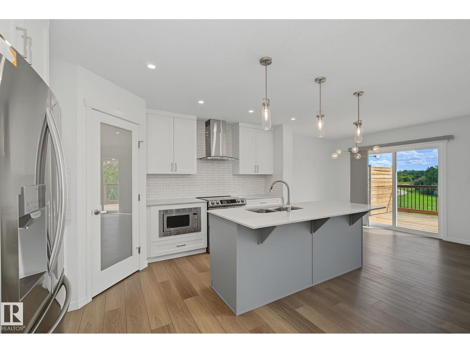 122 HORTON WY — photo 11