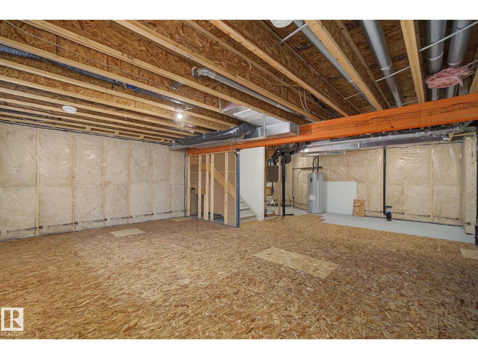 122 HORTON WY — photo 47