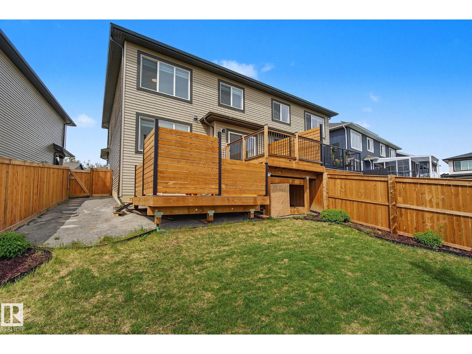 122 HORTON WY — photo 61