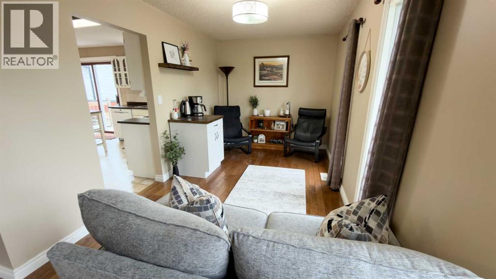 1213 4 Avenue - 6