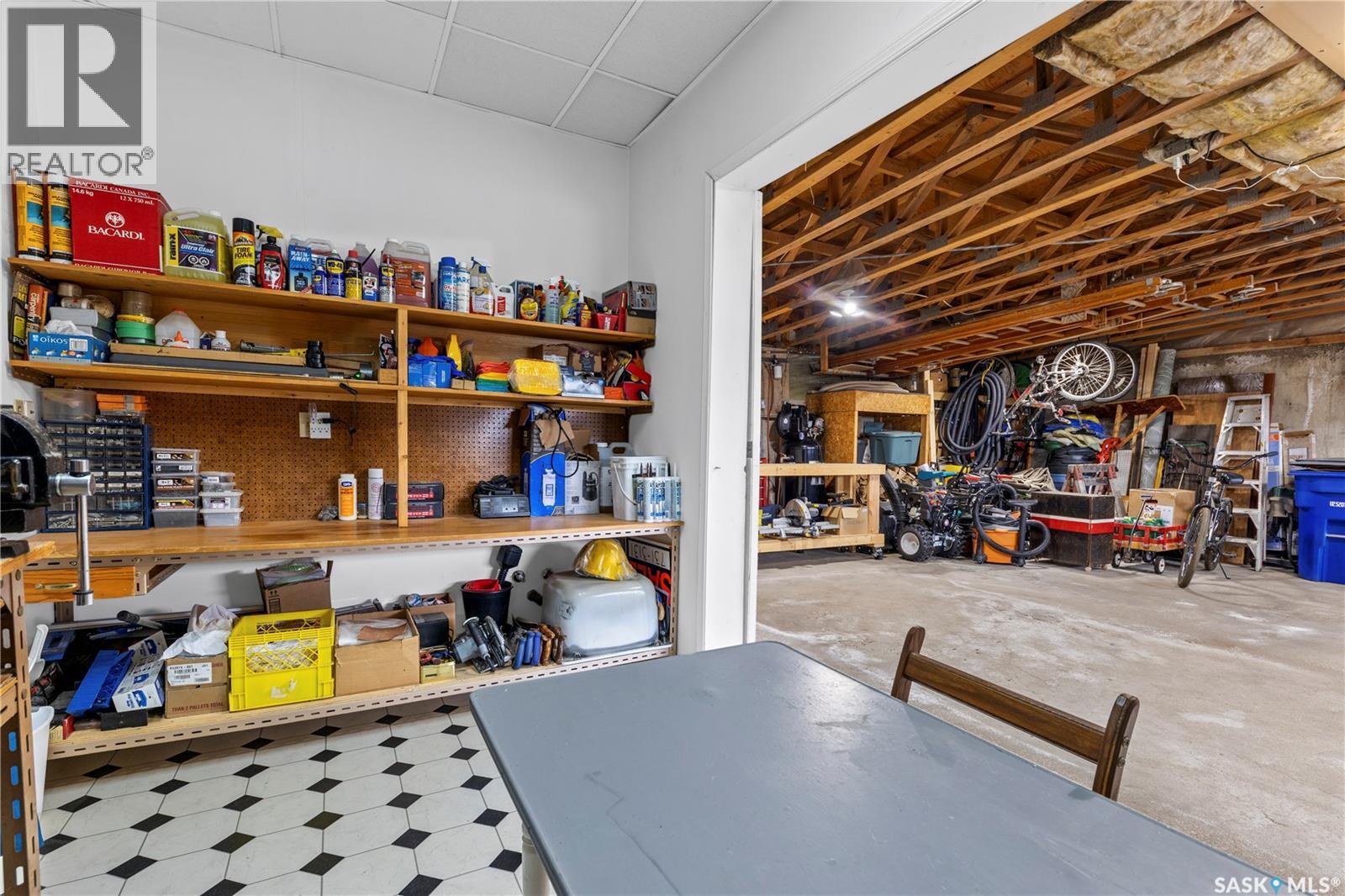 270 Prospect CRESCENT — photo 38