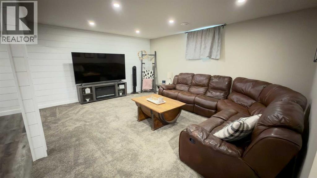 1213 4 Avenue - 27