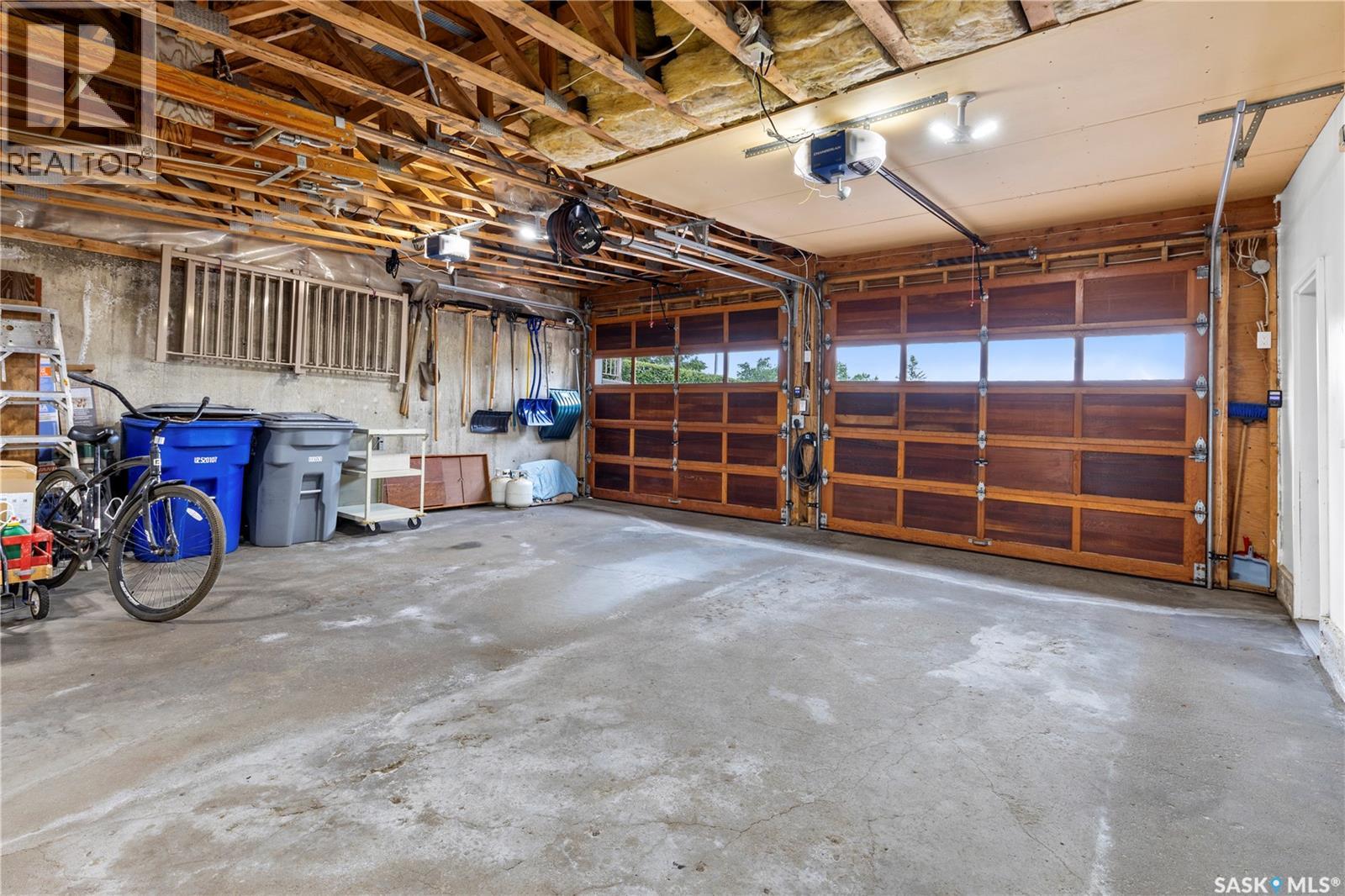 270 Prospect CRESCENT — photo 39