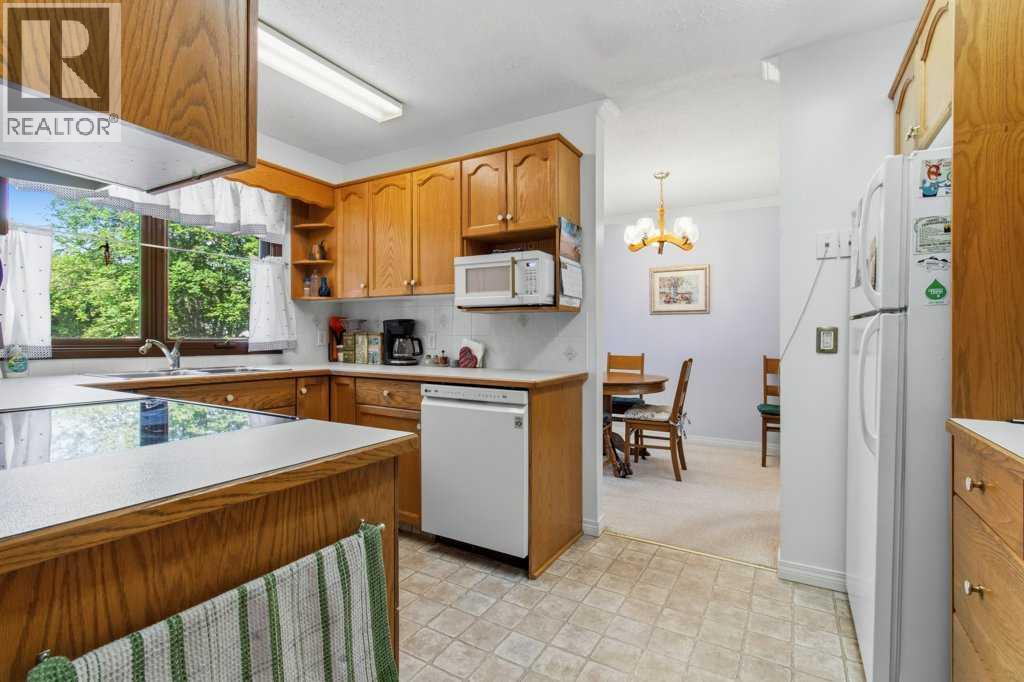 80 Oliver Street - 9