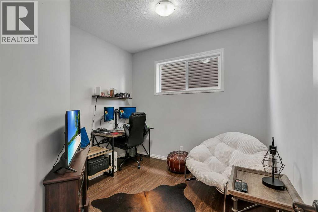 203 Bayview Circle SW - 16