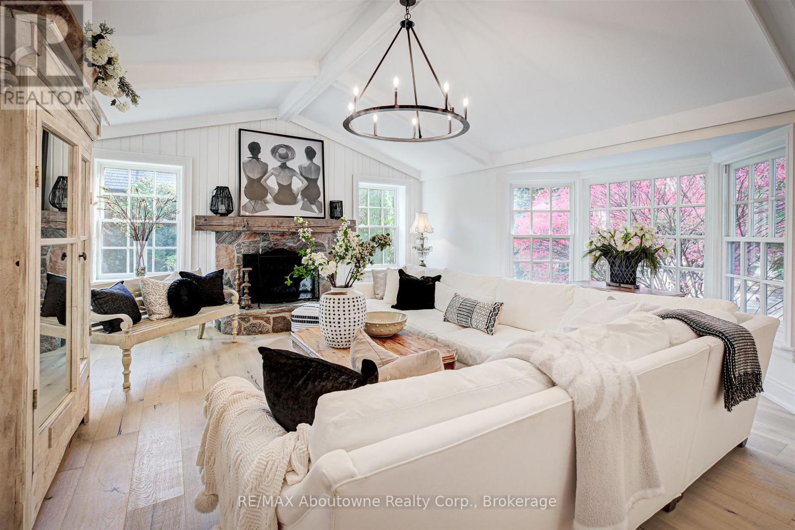 317 GLOUCESTER AVENUE - 11