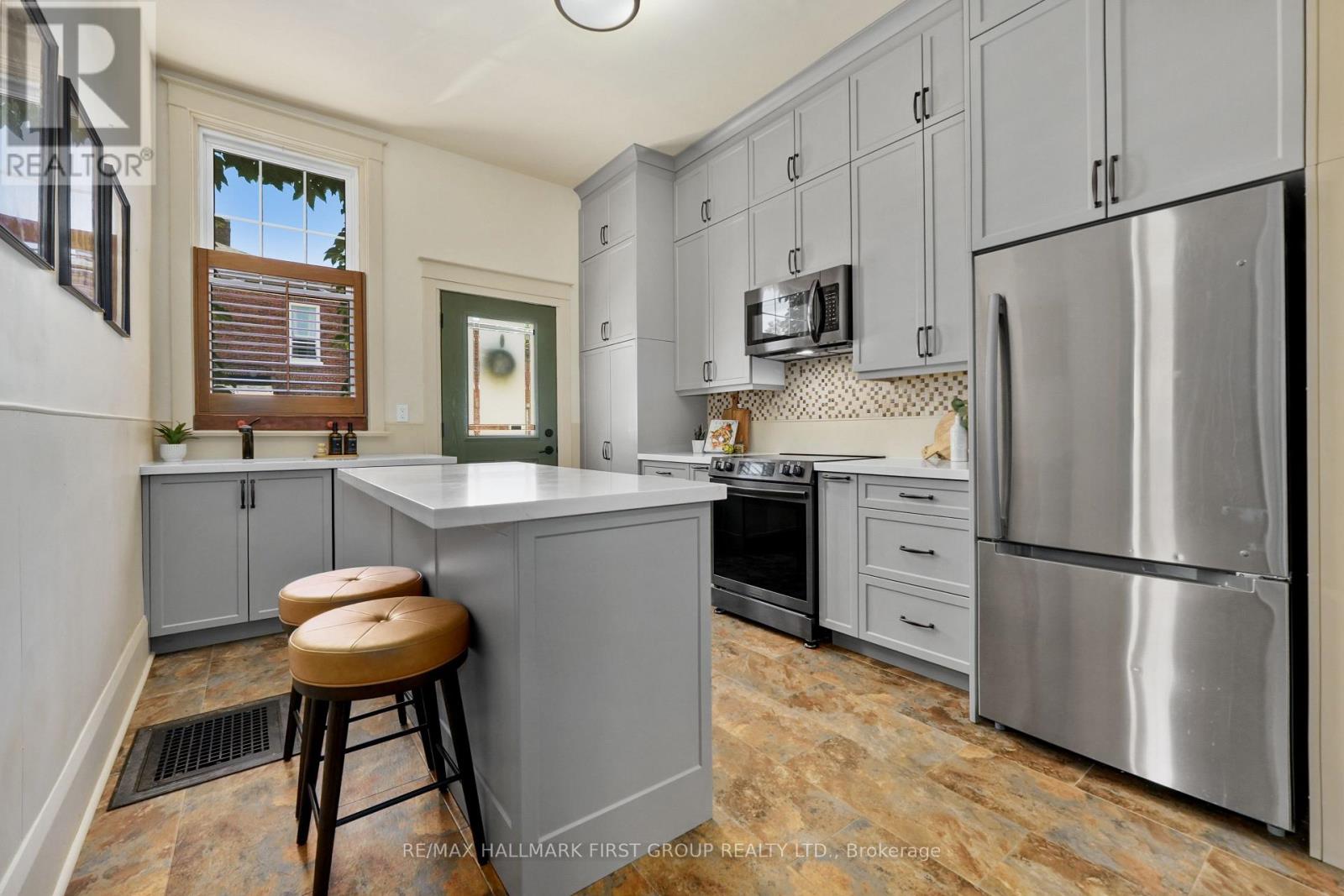 274 RIDOUT STREET - 12