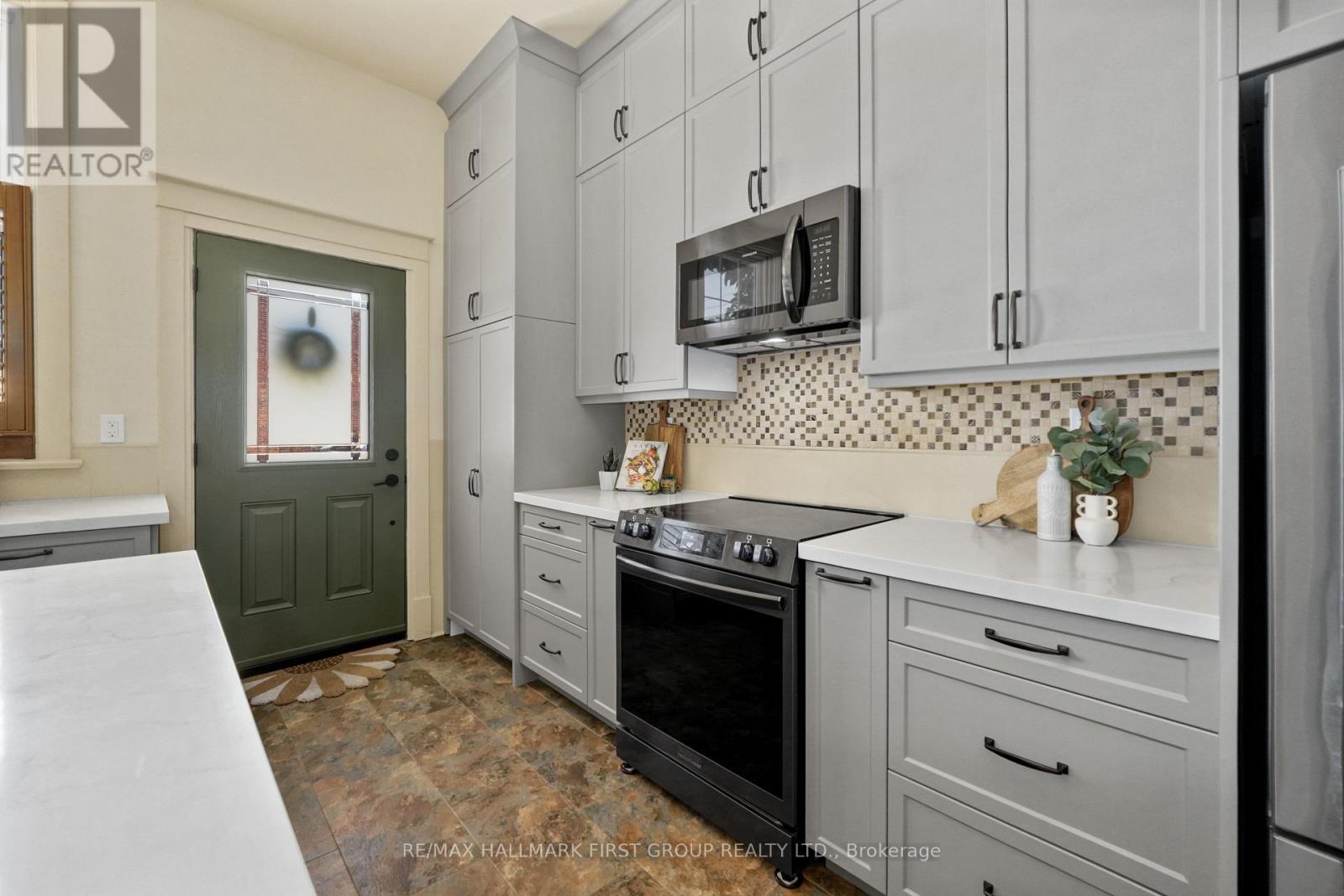 274 RIDOUT STREET - 14