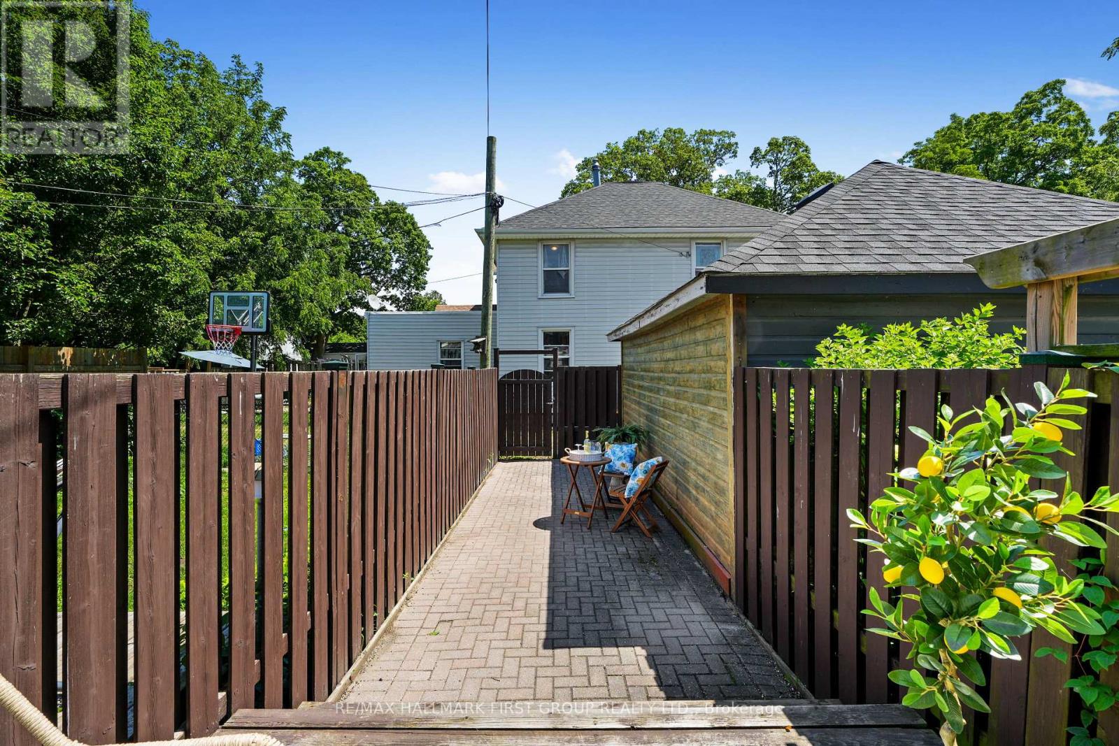274 RIDOUT STREET - 36