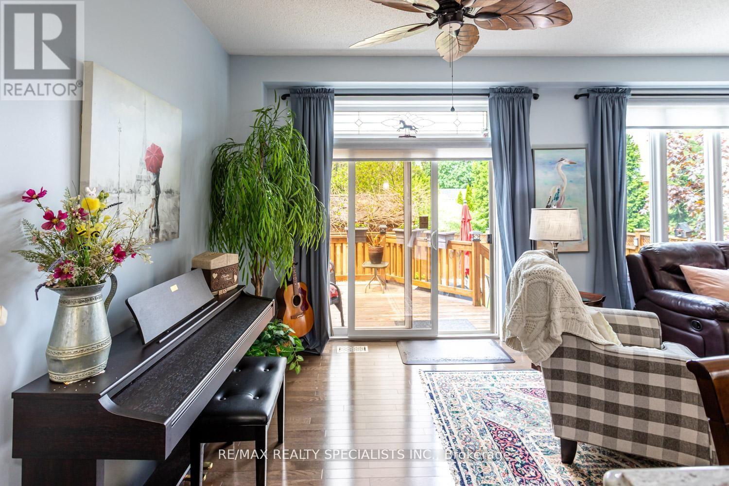 #20 380 LAKE STREET - 22