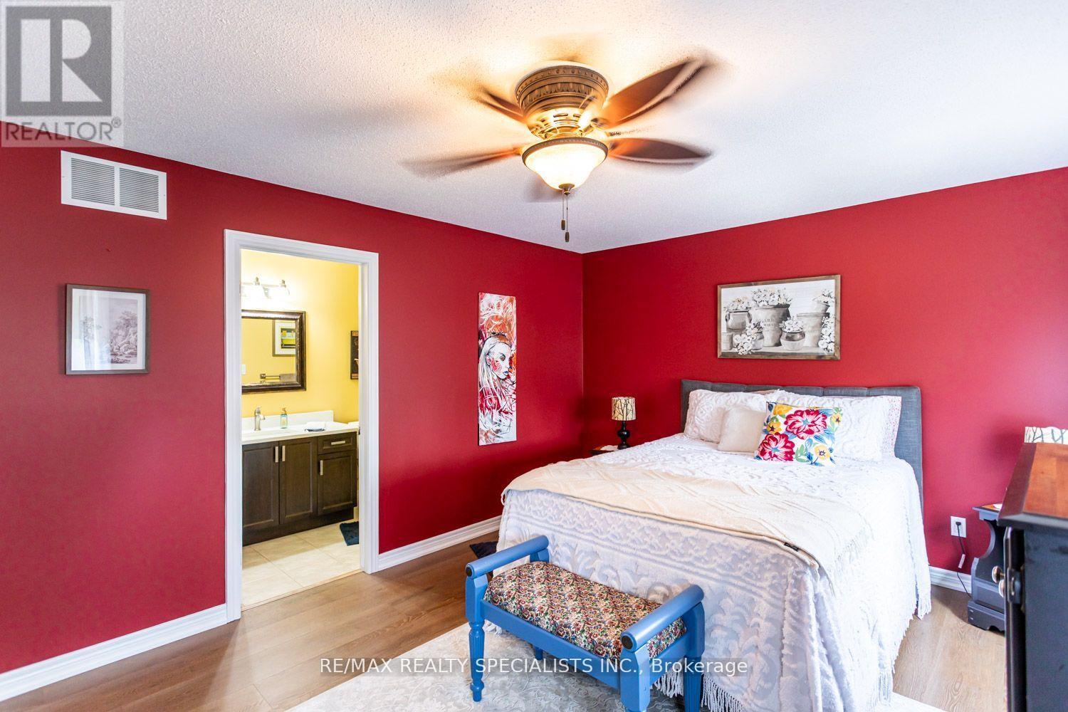 #20 380 LAKE STREET - 28