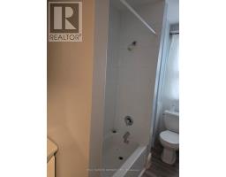 5 - 985 Main Street E, Hamilton, ON L8M1N3 Photo 11