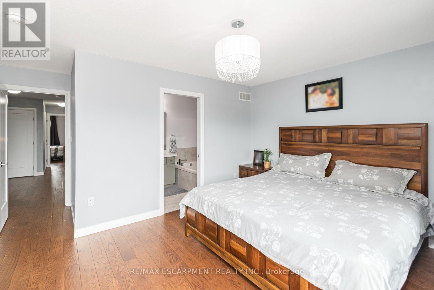 55 GREENWICH AVENUE - 30