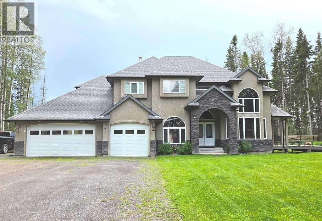 541 Clearwater Estates Crescent - 1
