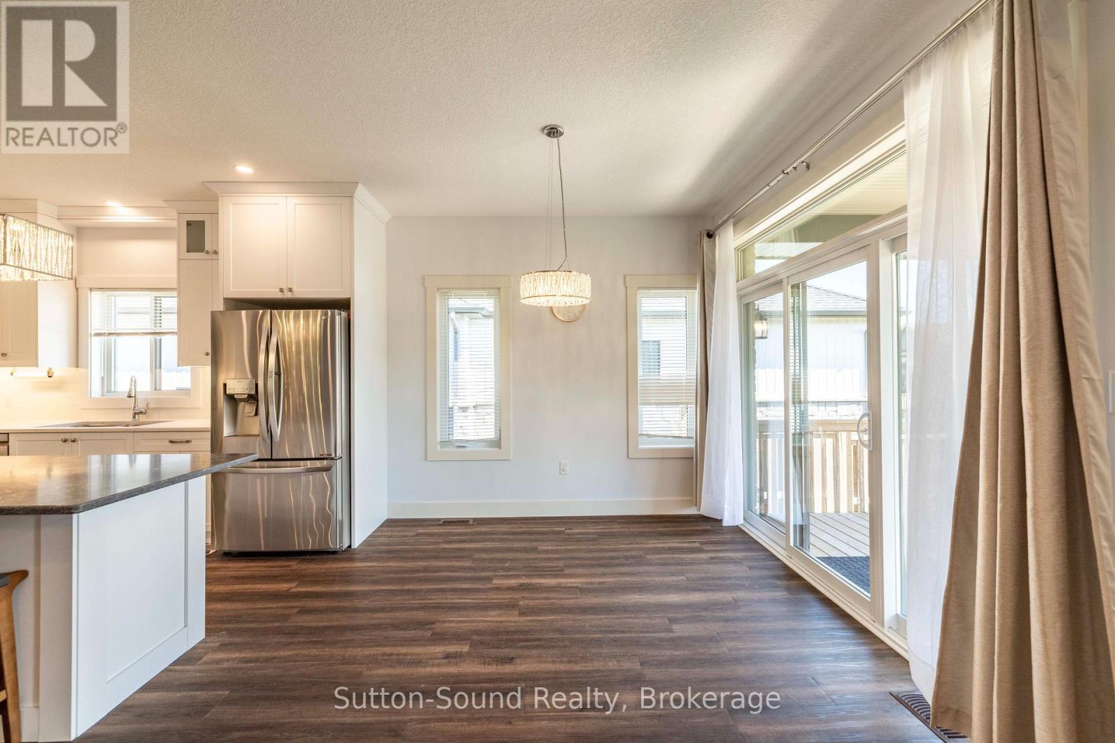 315 6TH AVENUE W - 8