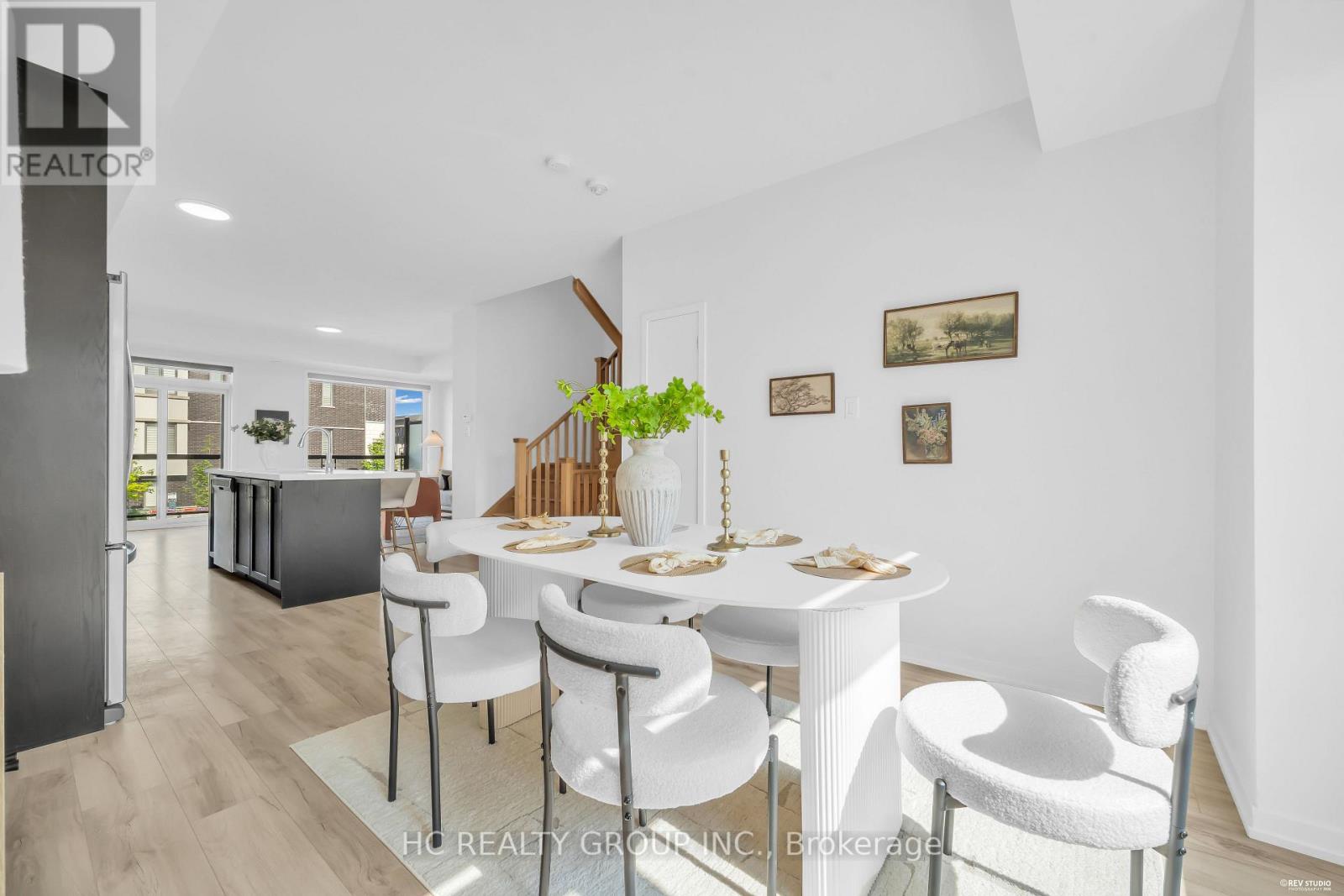 95 CRIMSON FOREST DRIVE - 23