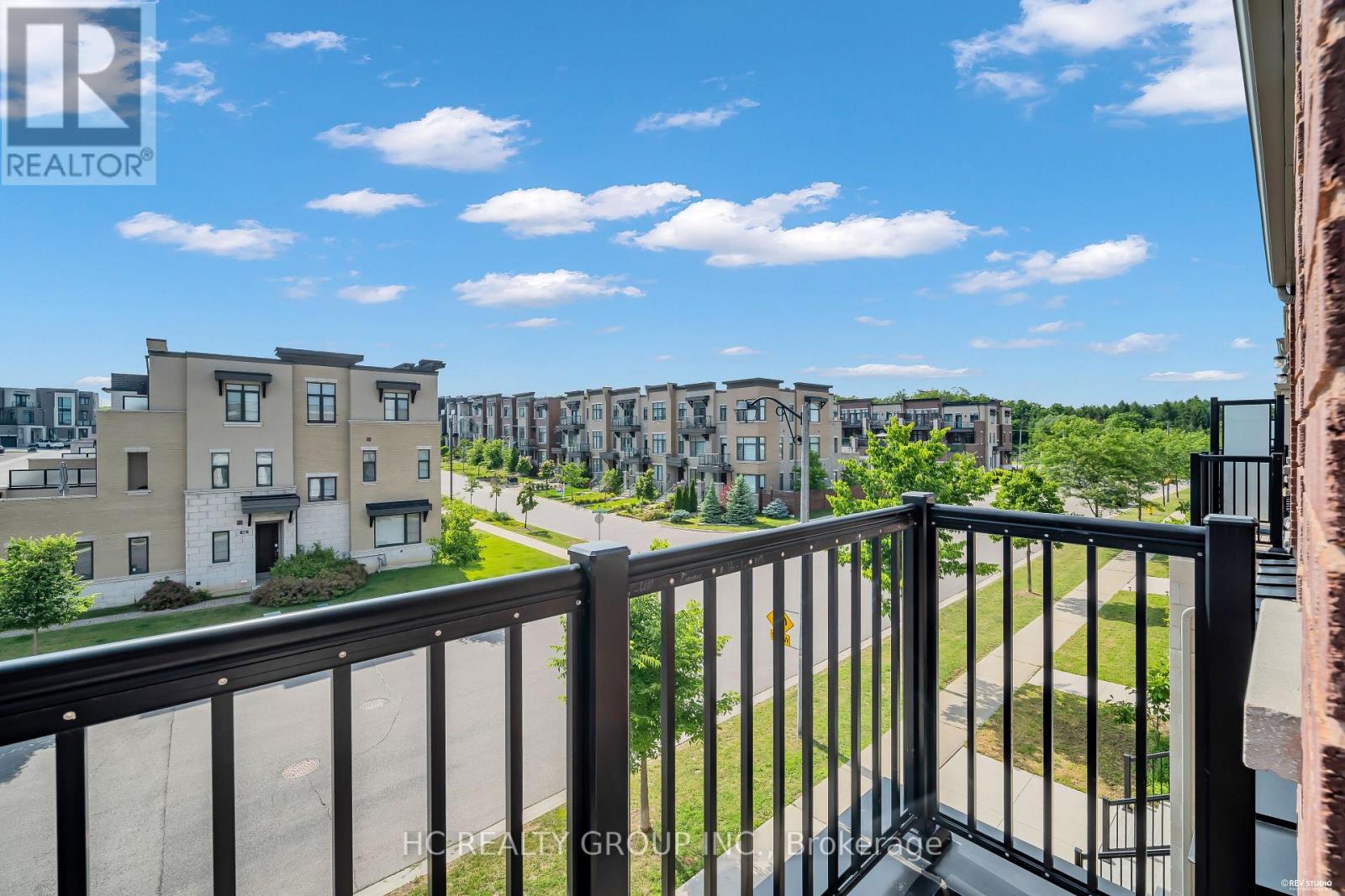 95 CRIMSON FOREST DRIVE - 17