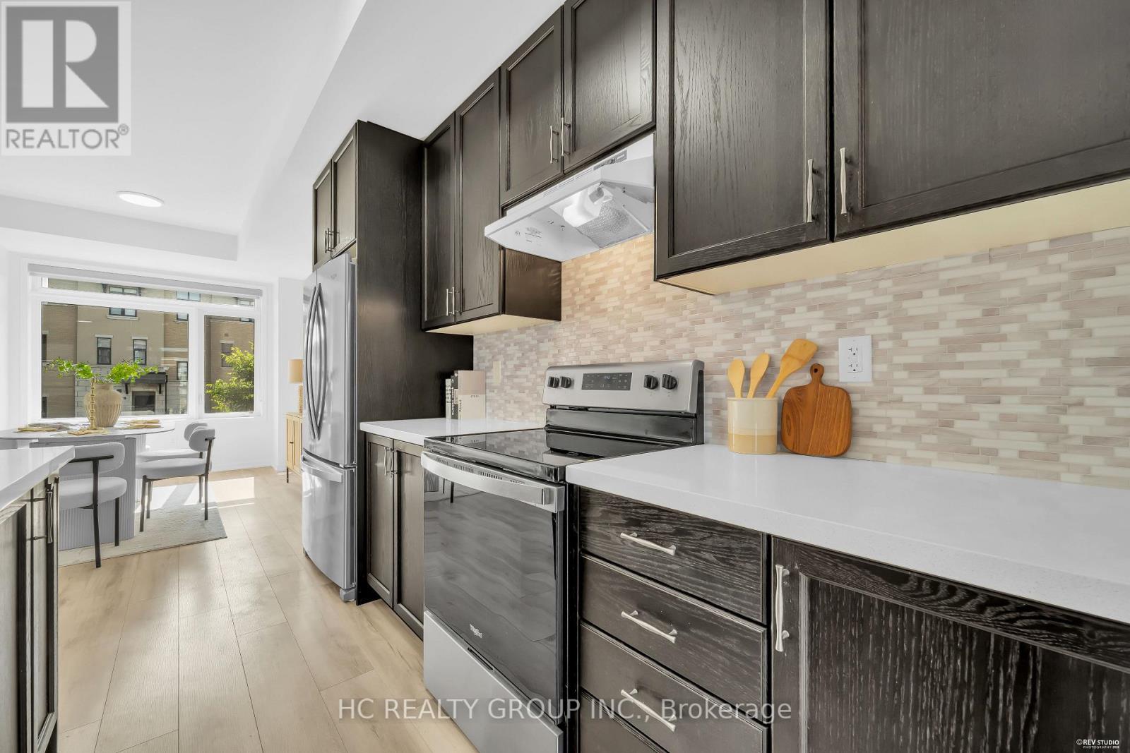 95 CRIMSON FOREST DRIVE - 25