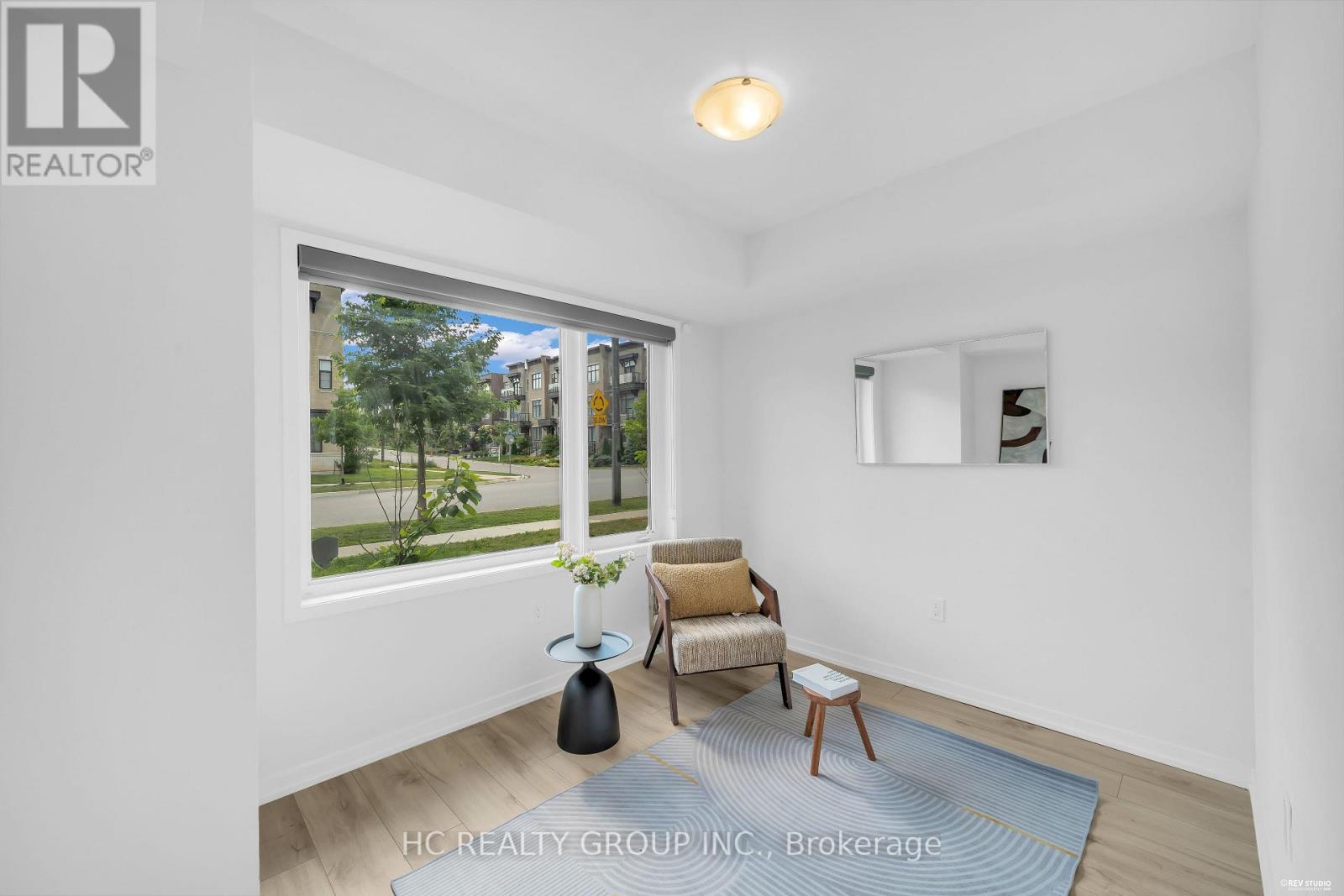 95 CRIMSON FOREST DRIVE - 32