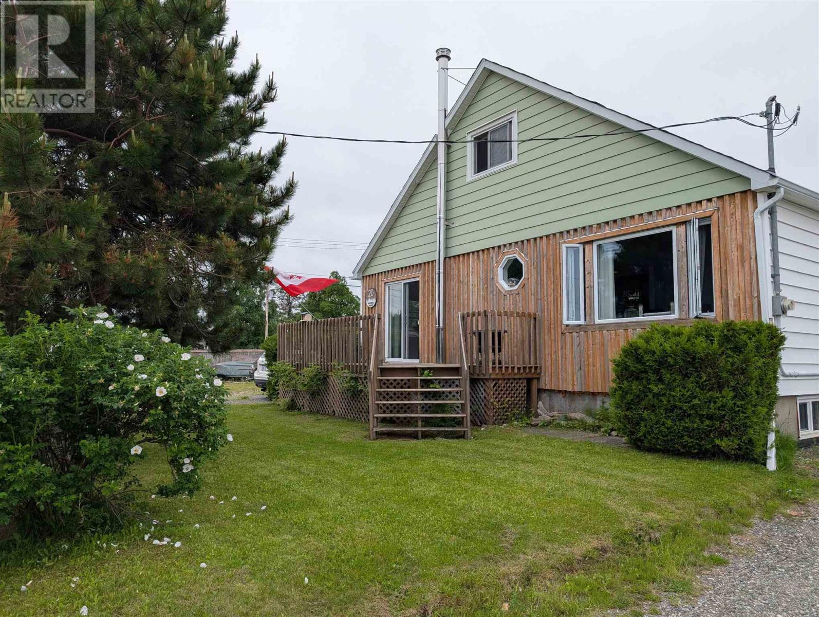 20 Montreal AVE - 1